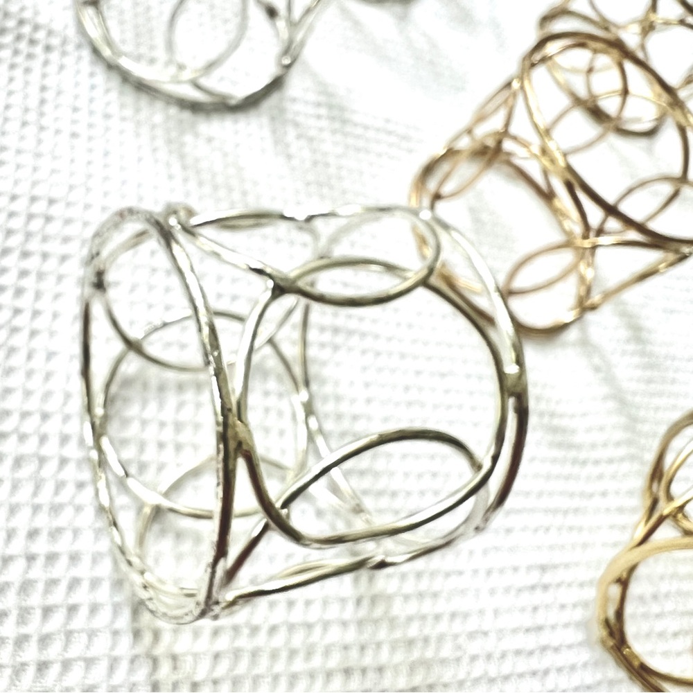 Chain napkin rings set of 8 golden and silver tone
